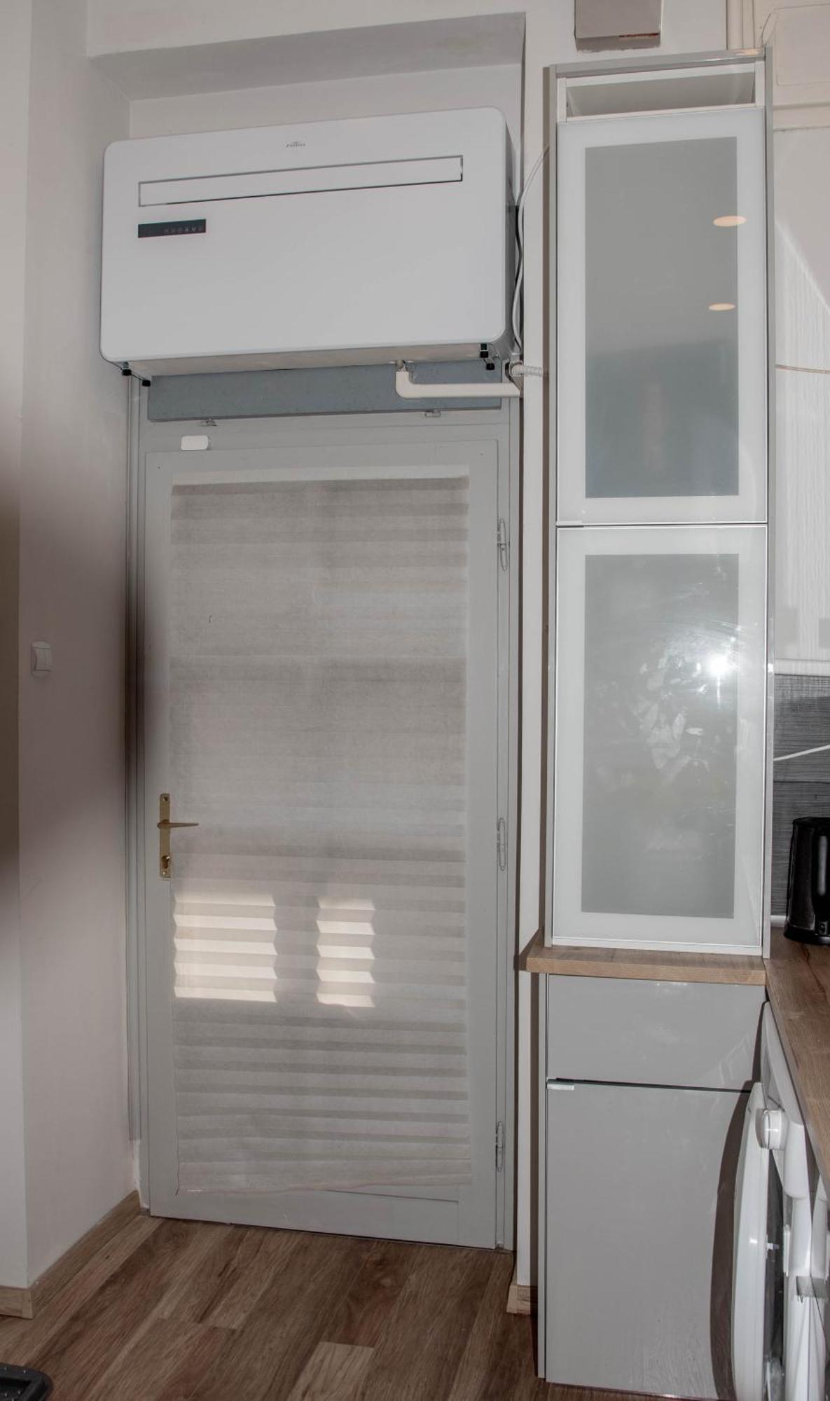 Molnar Apartment Cozy City Center Retreat For 2 Ac & Perfect Location! Boedapest Buitenkant foto